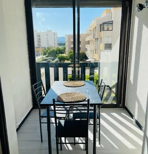 T2 Residences Le Lamparo 호텔 *